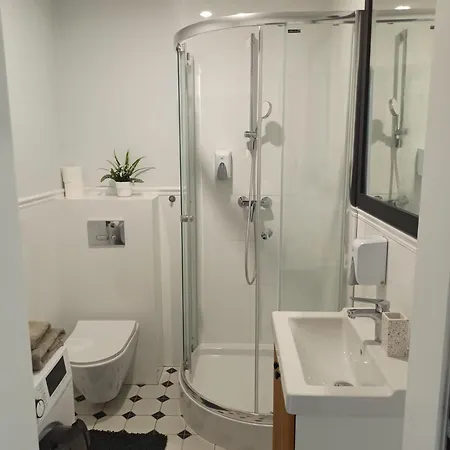 Na Starowce شقة إيبلاغ